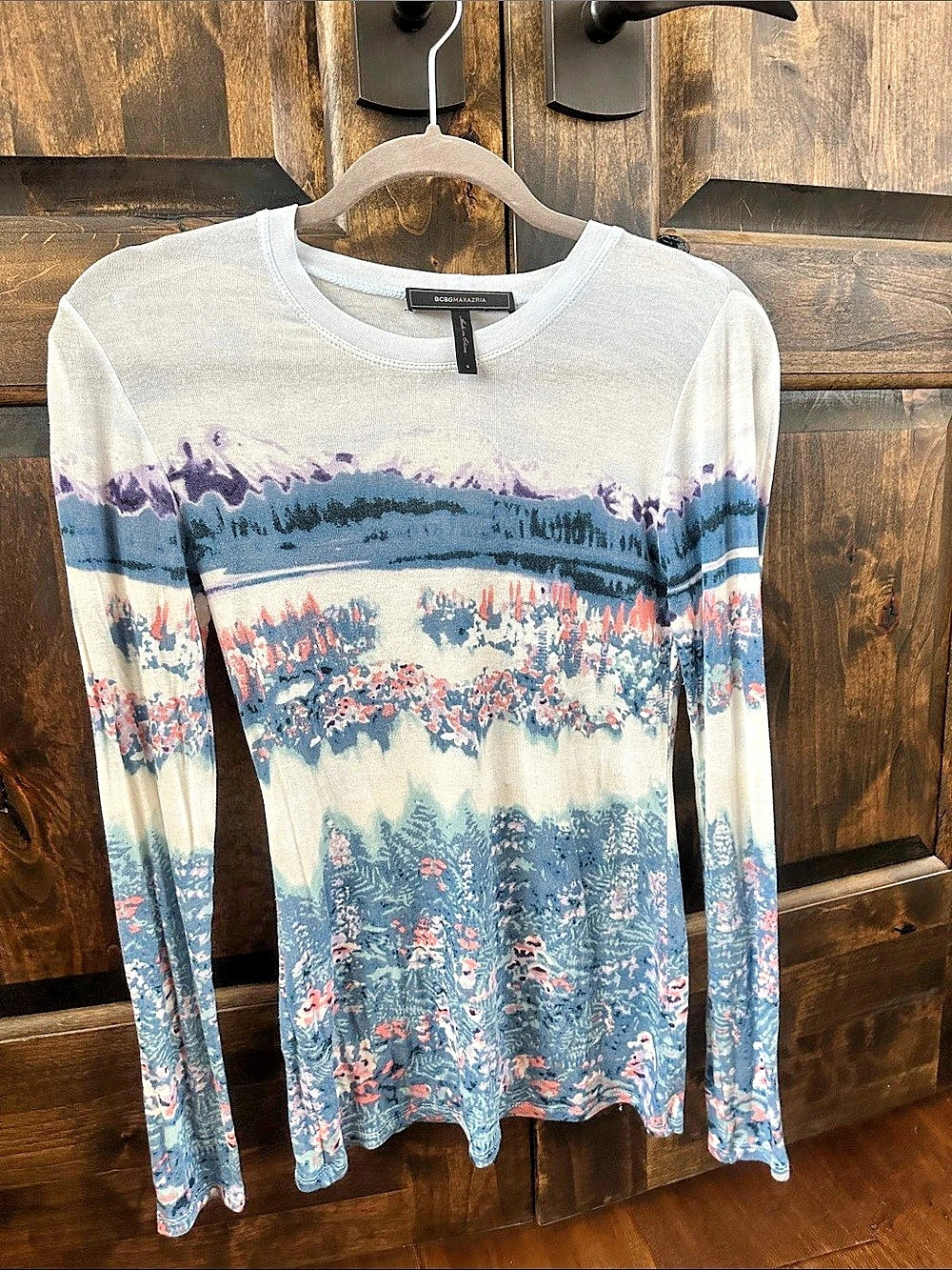 🌻🌻BCBGMAXAZRIA Abstract Long Sleeve Top  Small